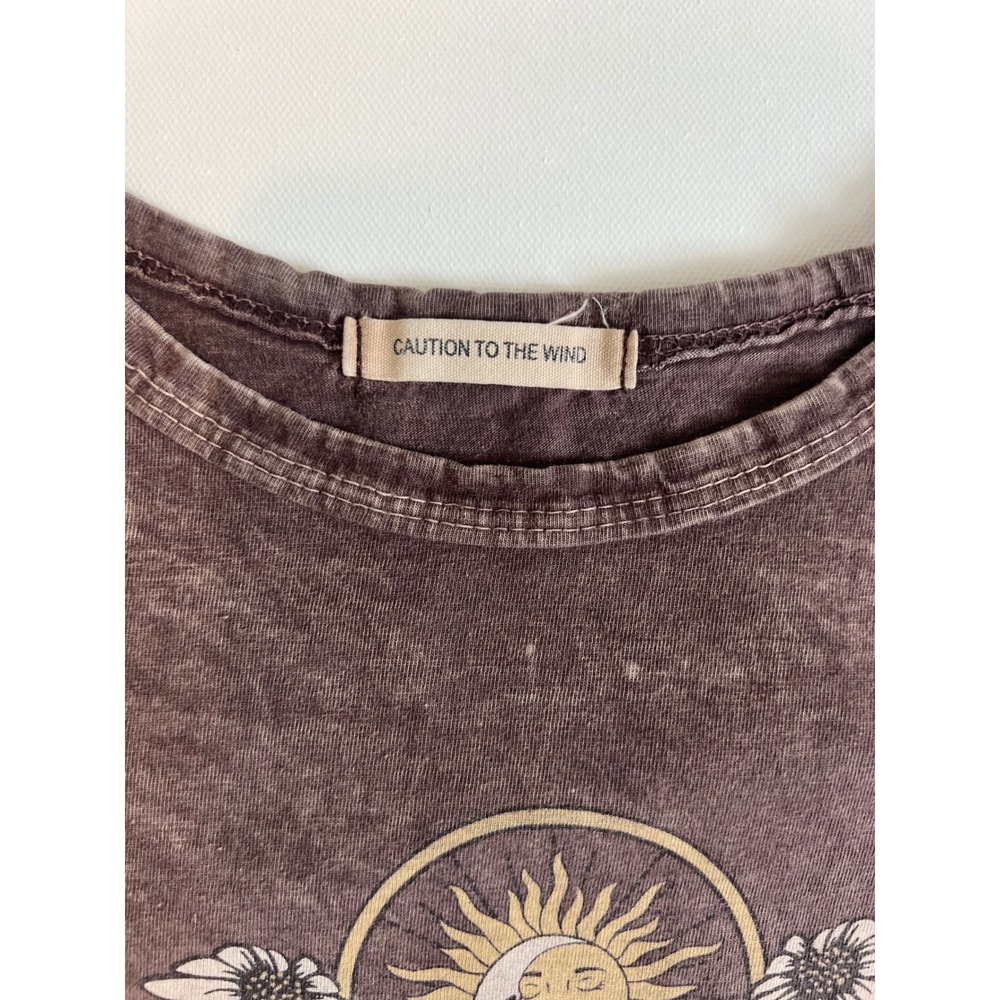 Caution To The Wind Brown Mineral Wash Graphic Crop T-Shirt Medium - Picture 4 of 8